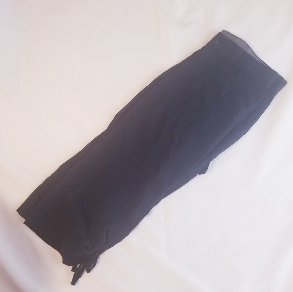 Alpine Design Cargo Capri..Blk..Sz 10 - Picture 2 of 6